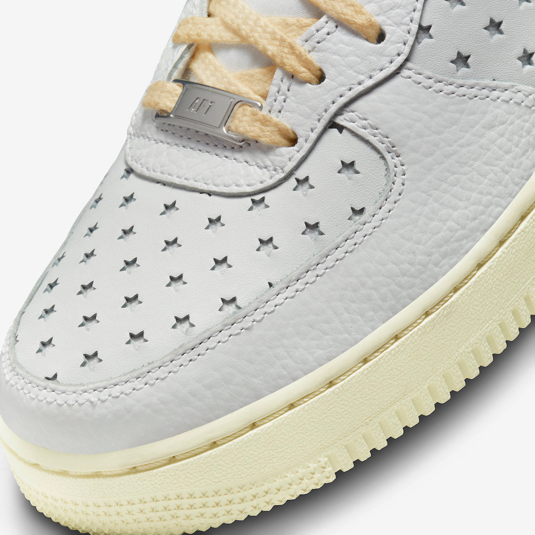 Nike Air Force 1 Mid Summit White Coconut Milk – Crem | DV3451-100
