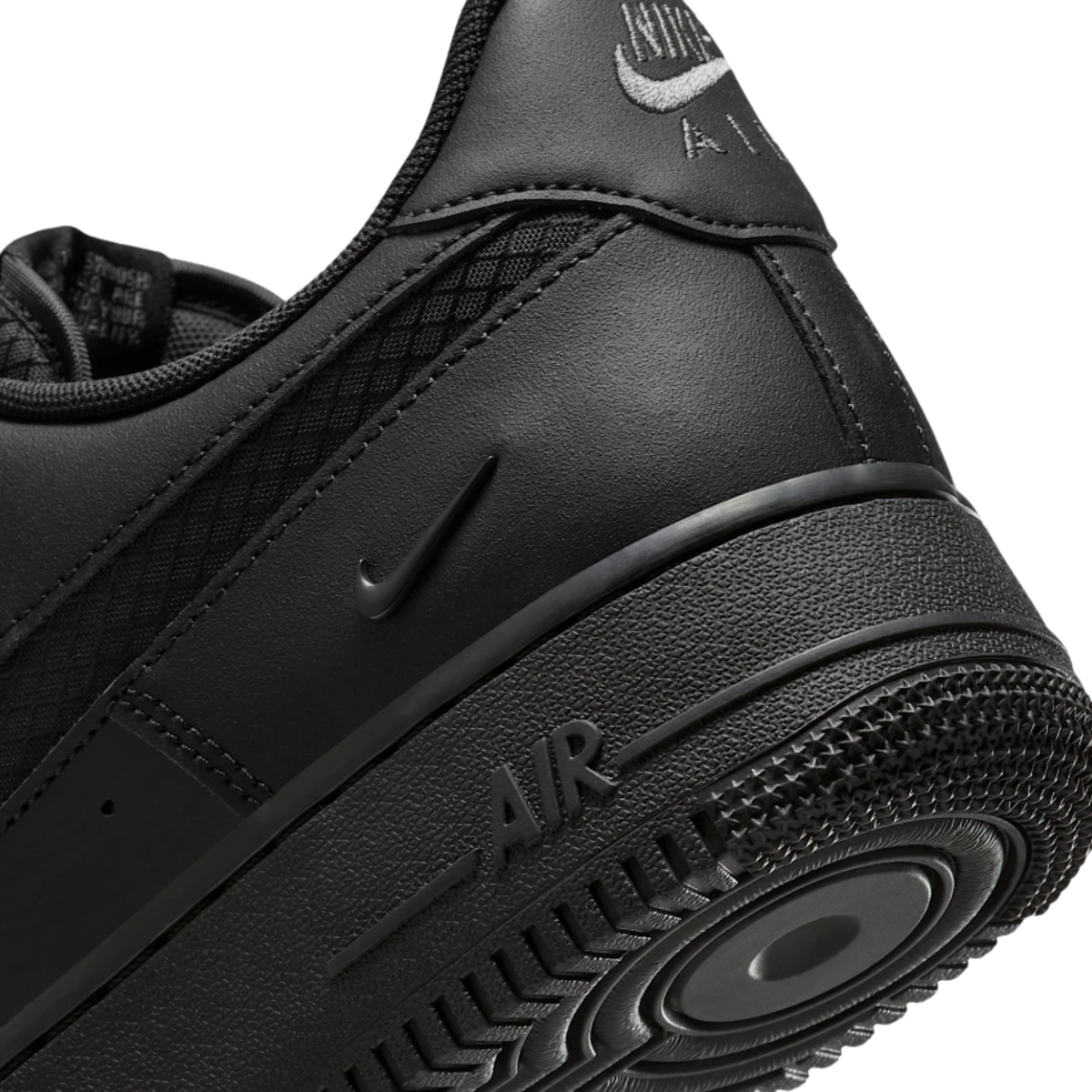 Nike Air Force 1 Low "Triple Black Ripstop"| IH4452-001