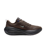 Nike Vomero Plus – Maro | IR7550-030