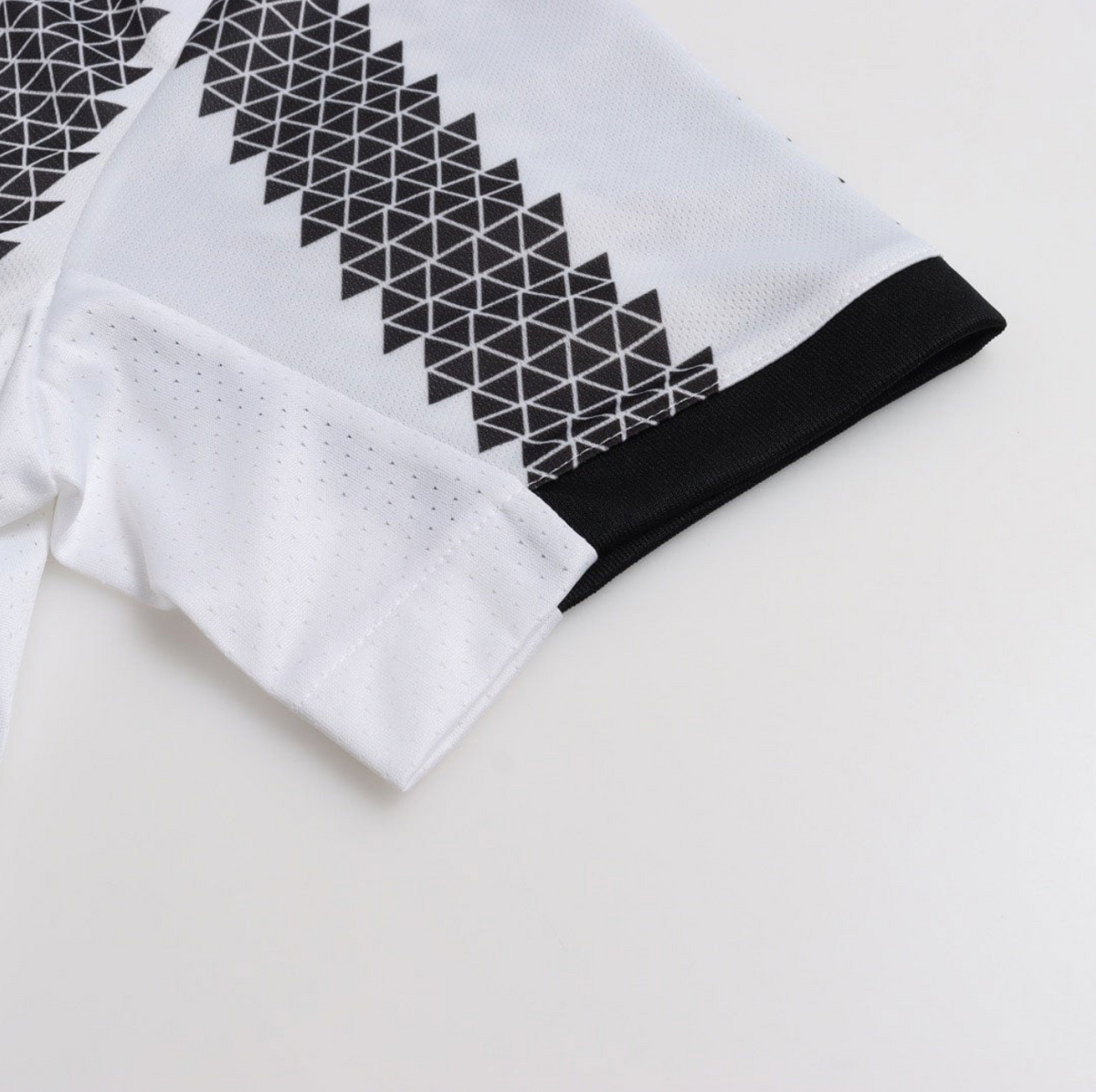 Adidas Juventus 22/23 Home “White Grey” | H38907
