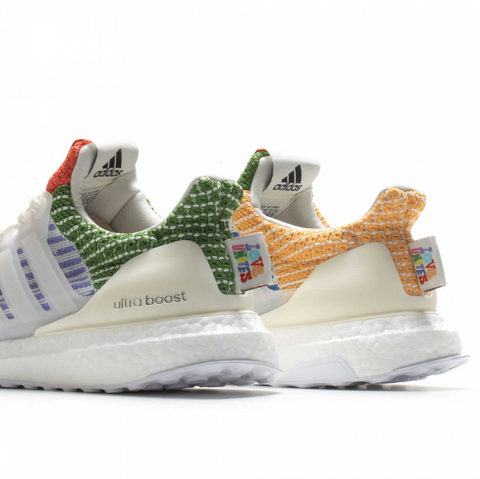ADIDAS ULTRABOOST 5.0 DNA "LOVE UNITES" – Pantofi sport de alergare – Cod GW5125