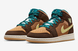 Air Jordan 1 Mid – Maro | DZ6335-200
