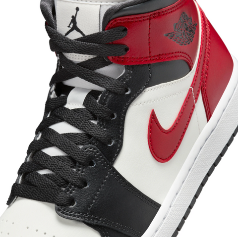 AIR JORDAN 1 MID – Pantofi sport casual de stradă – Cod BQ6472-160
