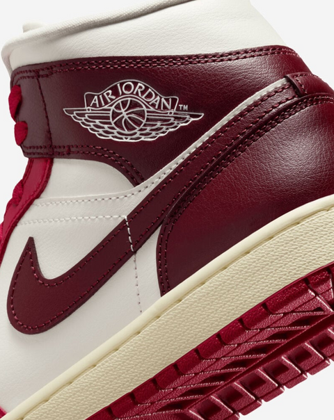 Air Jordan 1 Mid "Mystic Hibiscus" -Bordo | BQ6472-119