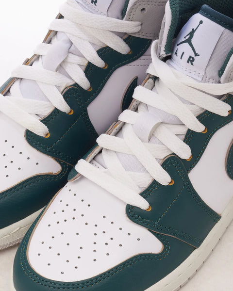 Air Jordan 1 SE 'Oxidized Green' Pantofi Casual de Strada – Alb | FQ8088-103
