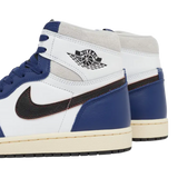 Air Jordan 1 Retro High OG “Deep Royal Blue” | DZ5485-100