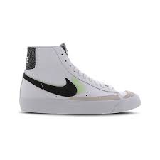 Nike Blazer Mid 77 | DD1847-100