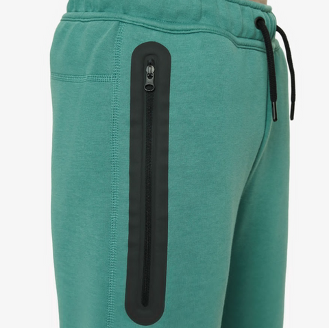 NIKE Sportswear Tech Fleece – Pantaloni de trening – Cod FD3287-361