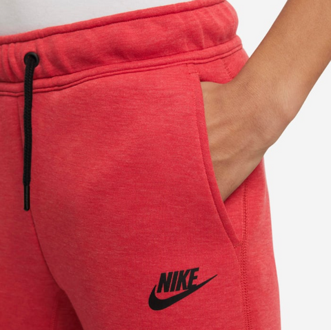 Nike Sportswear Tech Fleece – Roșu | FD3299-672