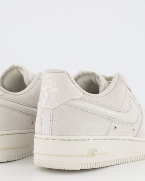 NIKE AIR FORCE 1 '07 LOW "LIGHT BONE" – pantofi casual de stradă – Cod HV4406-001