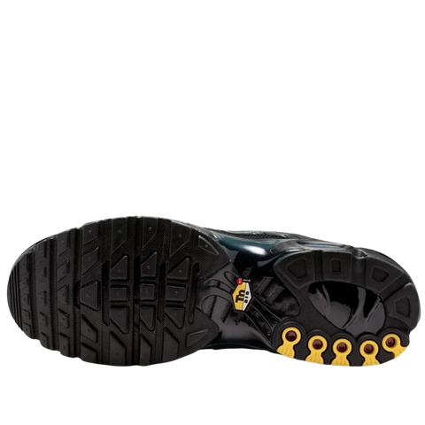 Nike Air Max Plus “Black Wood Camo” – Negru | IQ0301-070