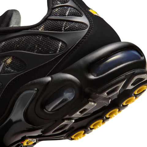 Nike Air Max Plus “Black Wood Camo” – Negru | IQ0301-070