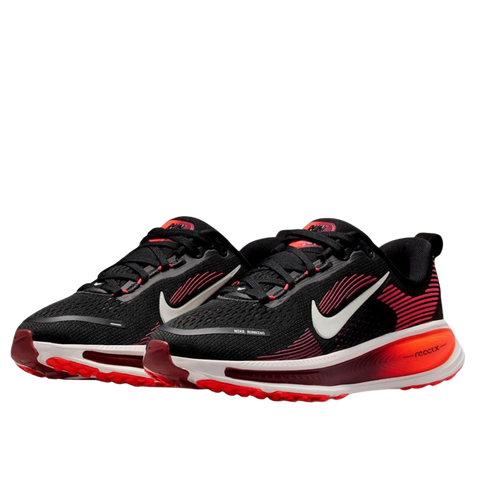 Nike Air Zoom Vomero 18 – Negru/Rosu | HQ2157-007