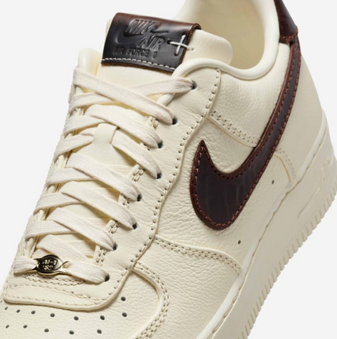 NIKE AIR FORCE 1 LOW "SAIL BROWN" – Pantofi casual de stradă – Cod IH7332-001
