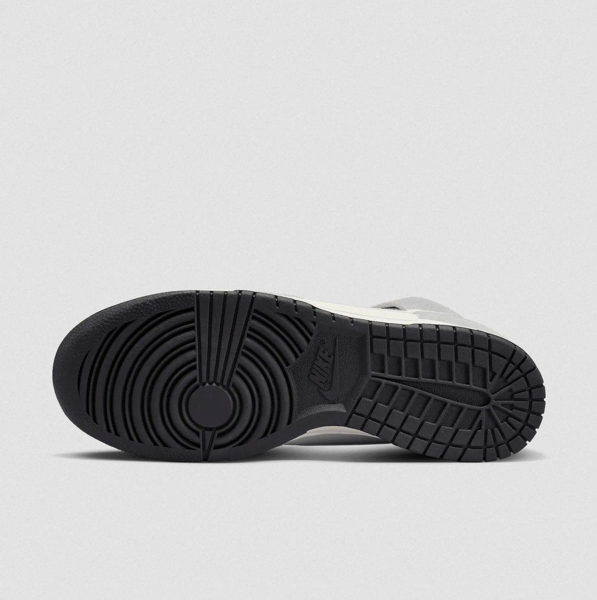 Nike Dunk High “Grey White” – Crem | DZ4515-100