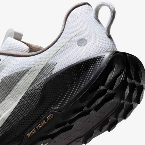 Nike Pegasus Trail 5 – Alb | IB7667-001