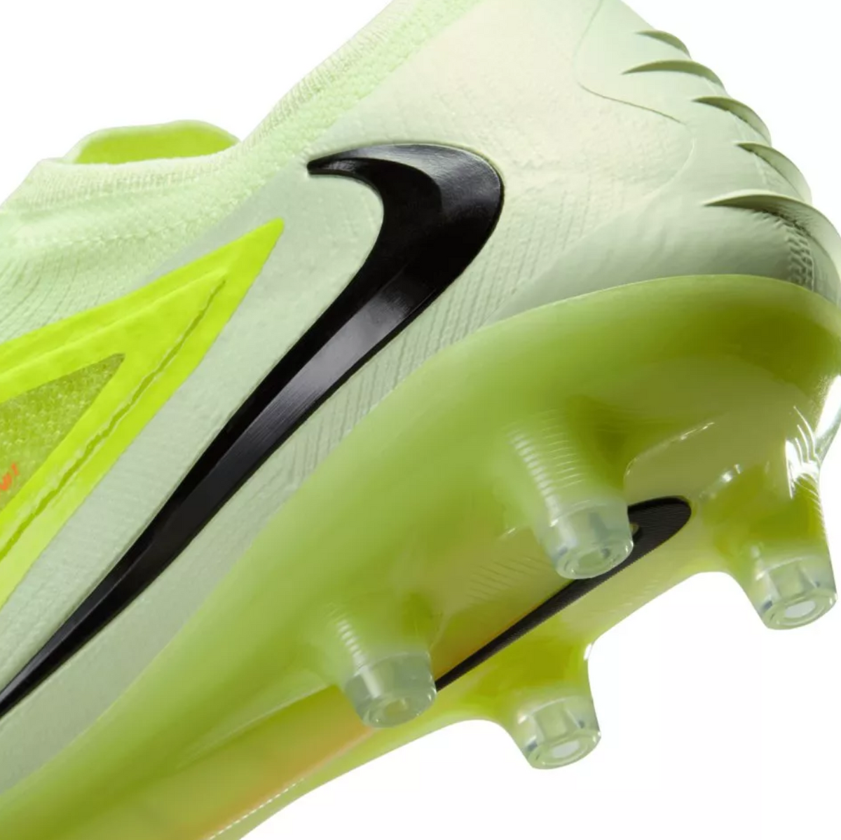 Nike Phantom 6 Low Elite AG "Max Voltage Pack" – Galben | HQ2335-800