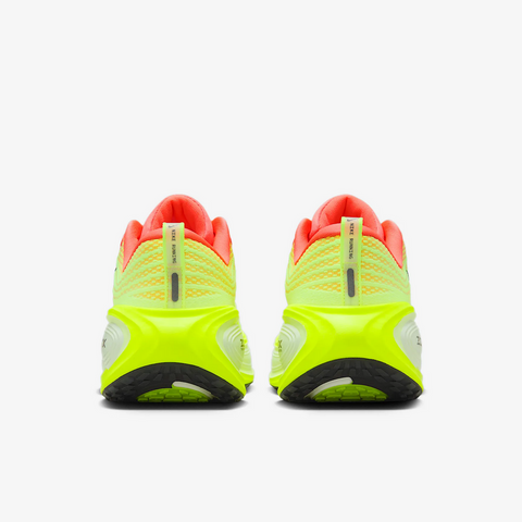 Nike Vomero Plus – Galben | HV8150-800