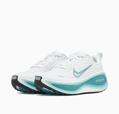 NIKE VOMERO PLUS - HV8154-100