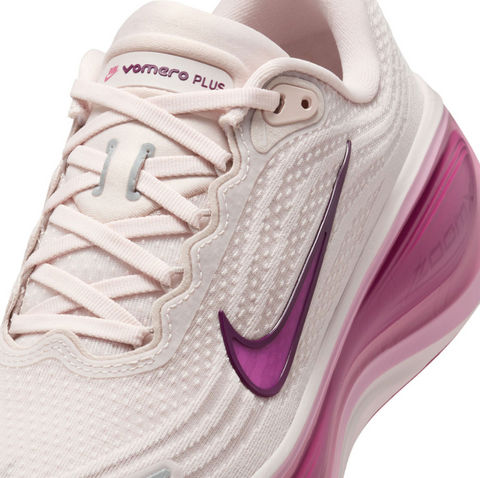 Nike Vomero Plus – Roz | HV8154-602