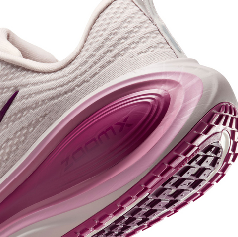 Nike Vomero Plus – Roz | HV8154-602