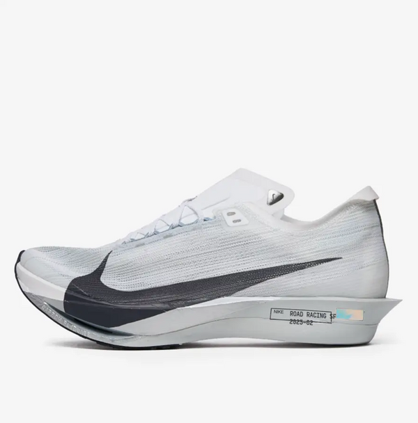Nike Zoomx Streakfly 2 | HF6416-100