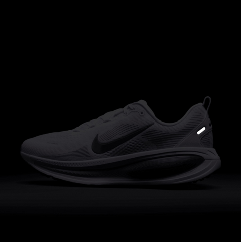 Nike Zoom Vomero 18 | HM6803-107
