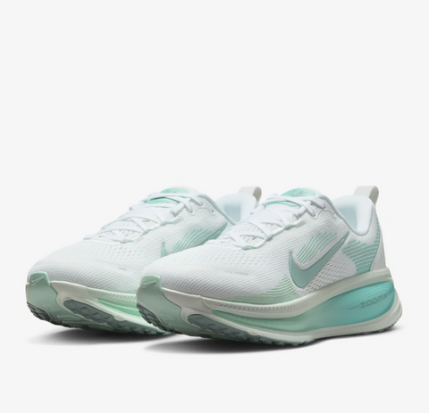 Nike Zoom Vomero 18 | HM6804-106