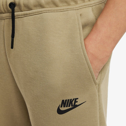 Nike Sportswear Tech Fleece – Crem | FD3287-276