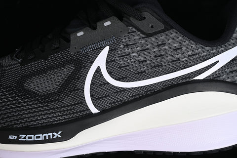 NIKE VOMERO 17 – Pantofi sport de alergare – Cod FB1309-004