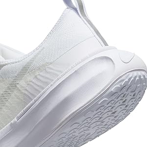 Nike Zoomx Invincible Run 3 – Alb | DR2660-103