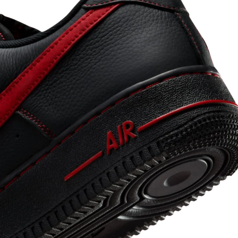Nike Air Force 1 ’07 LV8 – Negru/Rosu | HQ2037-005