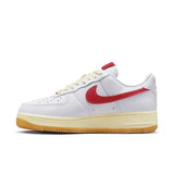 Nike Air Force 1 Low 'White Red'‑100 – Alb | FN3493