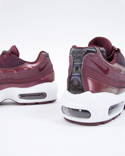 Nike Air Max 95 “Metallic Burgundy” – Burgundy | AV7028-600