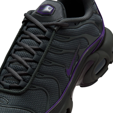 Nike Air Max Plus “Iron Grey” | HV8066-001