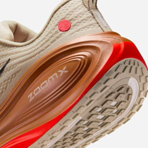 Nike Air Zoom Vomero Plus "Running Poets" - Bej | IM6679-258