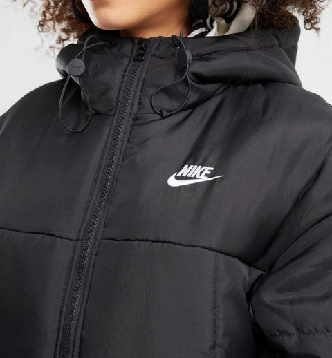 NIKE CLASSIC THERMA-FIT – Geacă de iarnă pentru femei – Cod FB7675-010