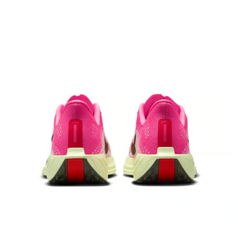 Nike Pegasus Plus “Hyper Pink & Sequoia” – Roz | HV3032-600