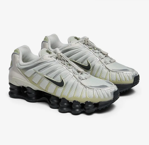 NIKE SHOX TL „LIGHT BONE / OLIVE AURA” – FV0939-002