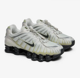 Nike Shox Tl “Light Bone / Olive Aura” – Verde | FV0939-002