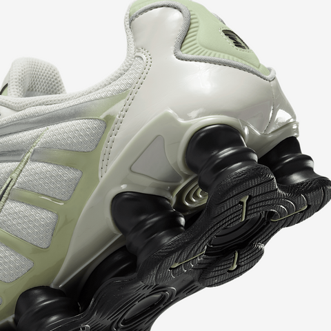 NIKE SHOX TL „LIGHT BONE / OLIVE AURA” – FV0939-002