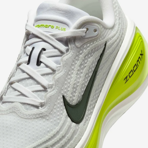 Nike Vomero Plus "Cyber" -Alb | HV8154-106