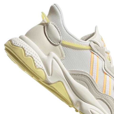 Adidas Originals Women’s Ozweego – Alb | GW5623