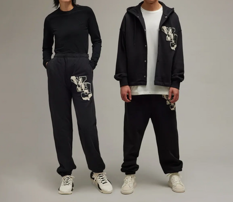 ADIDAS Y-3 – Pantaloni de trening Grafic French Terry – Cod IQ2128