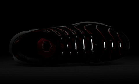 Nike Air Max Plus 'Black White University Red' – Alb | DM0032-004